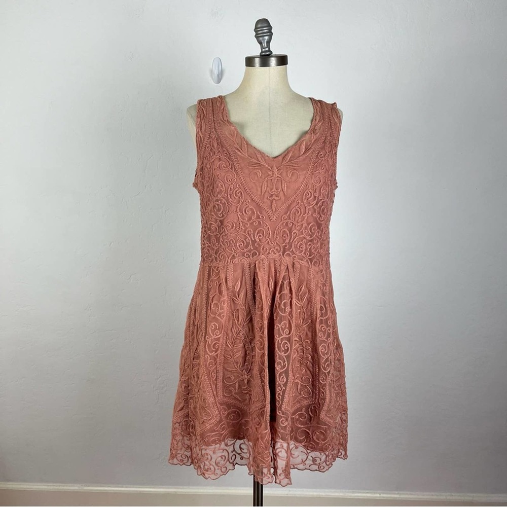 Anthropologie Dusty Rose Lace Midi Dress - Picture 2 of 8